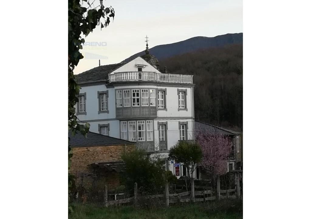 Photo of Buildings in Triacastela