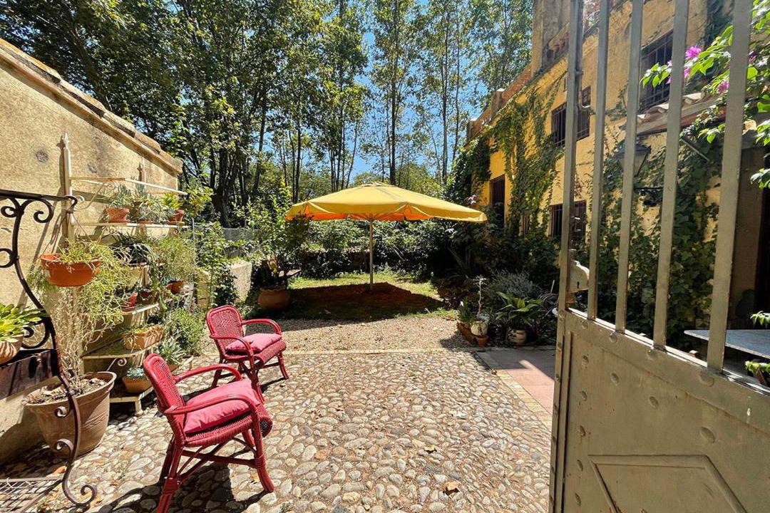 Photo of Patio Balcony in Torroella de Fluvia