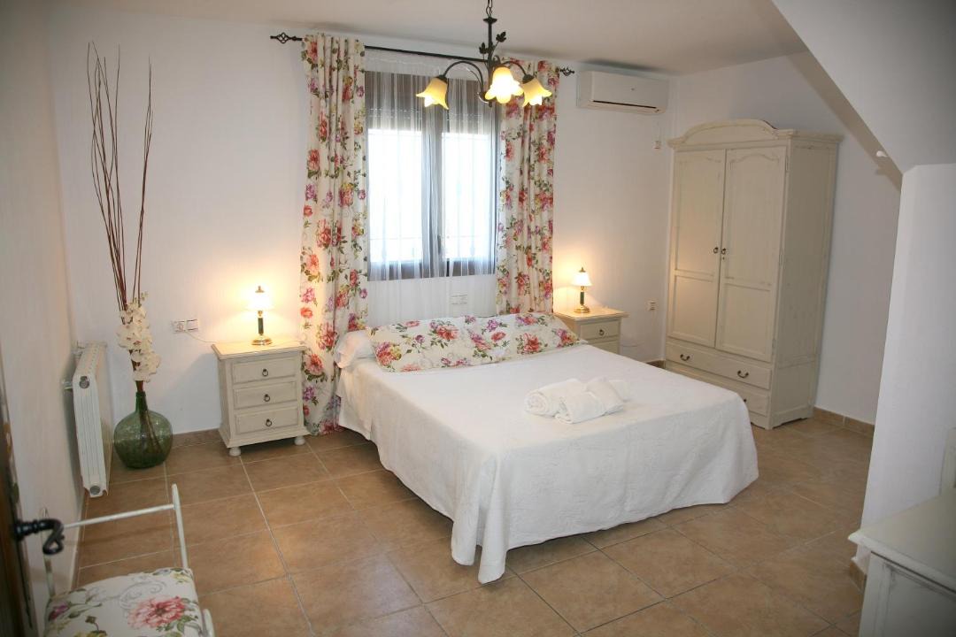 Photo of Bedroom in Pozo Alcon
