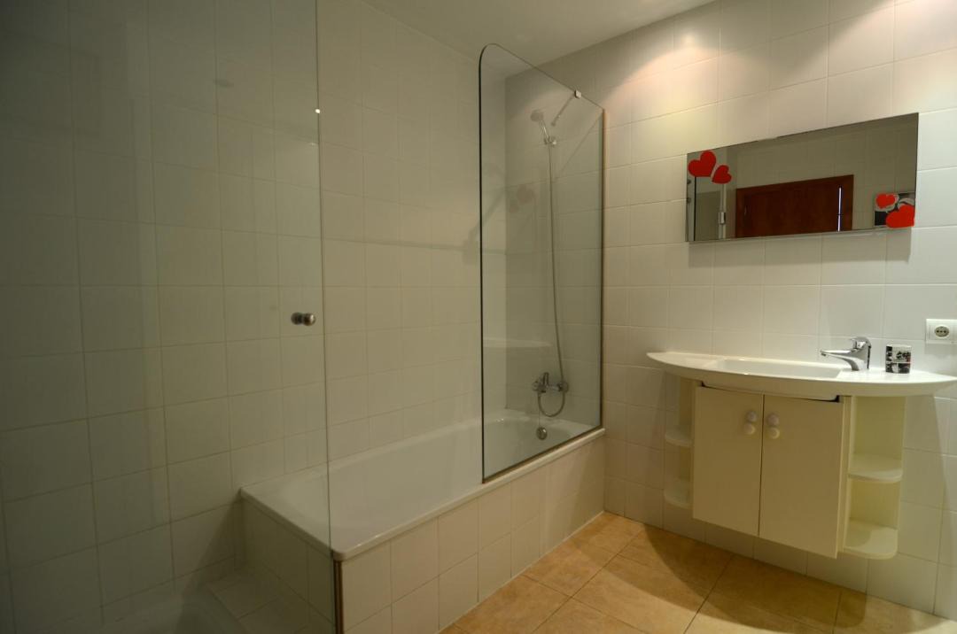 Photo of Bathroom in Pals