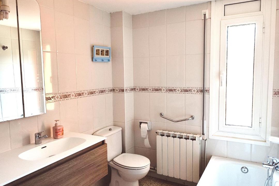Photo of Bathroom in Salinas