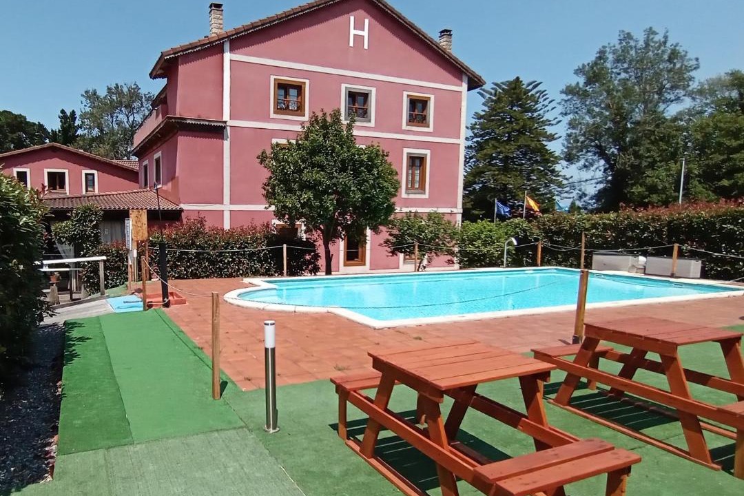 Photo of Outdoor in Aronces