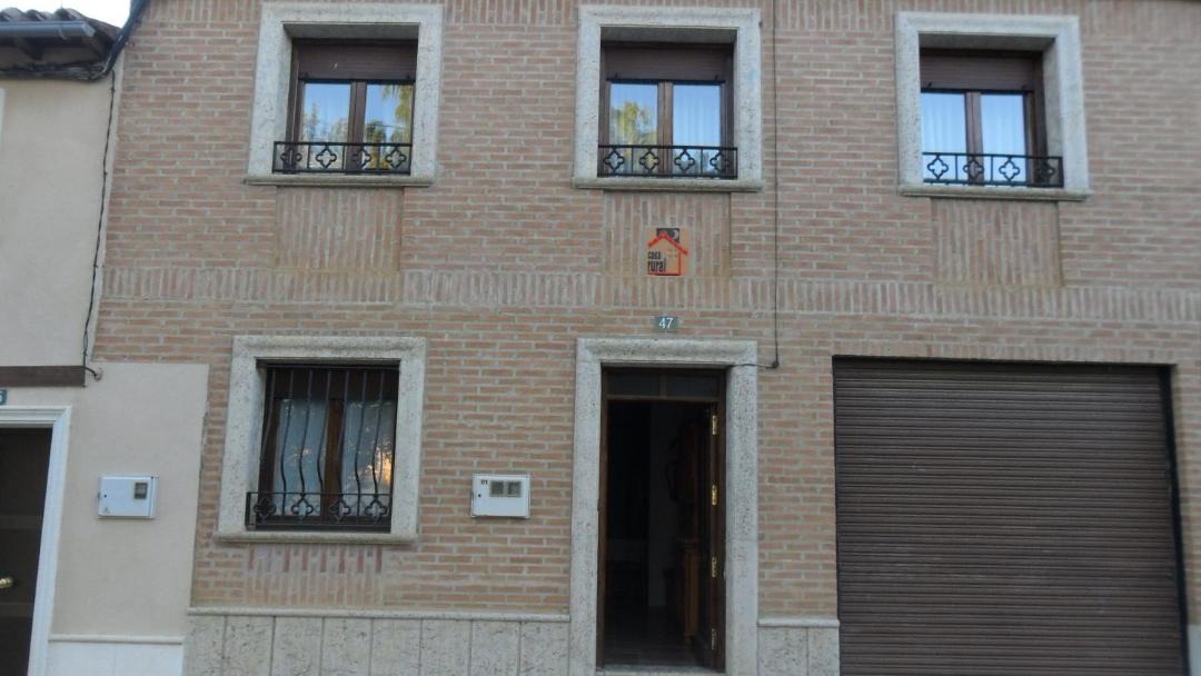 Photo of Buildings in Pina de Campos