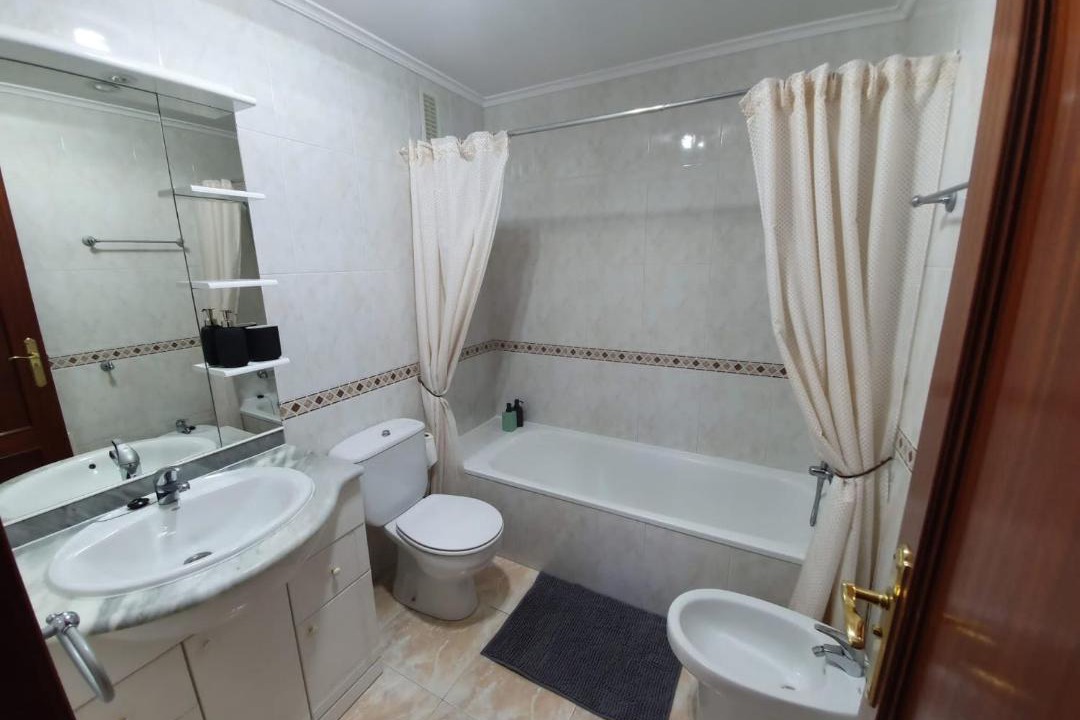 Photo of Bathroom in Haro