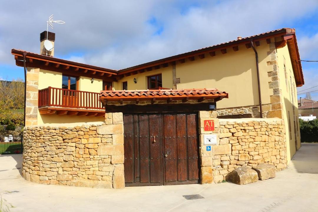 Photo of Buildings in Quintanilla del Rebollar