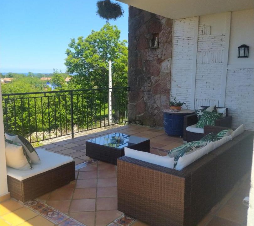 Photo of Patio Balcony in Puente Nuevo