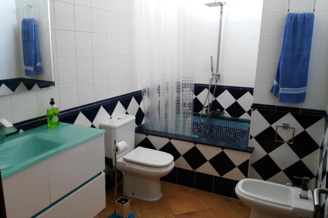 Photo of Bathroom in Trebeluger