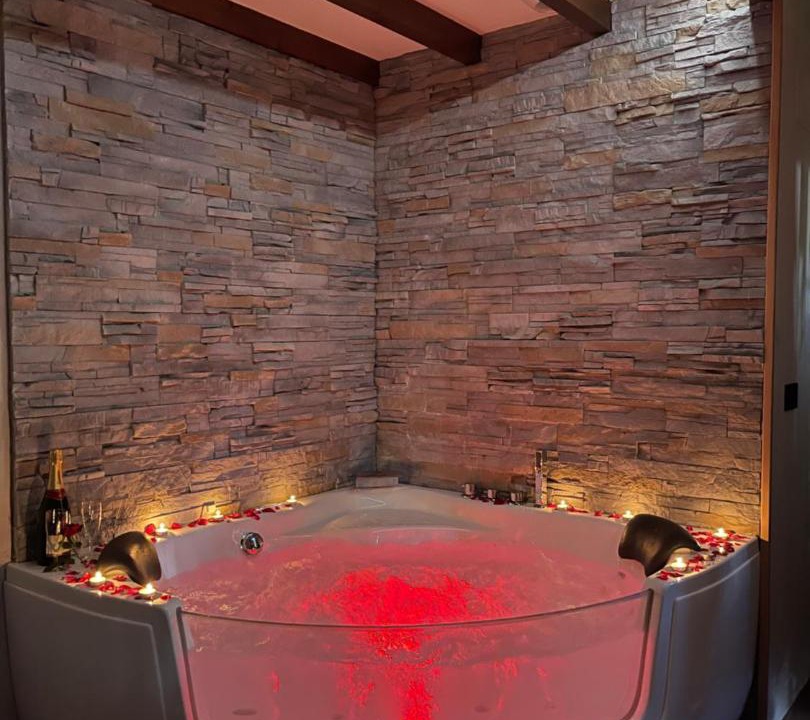 Photo of Bathroom in Buron