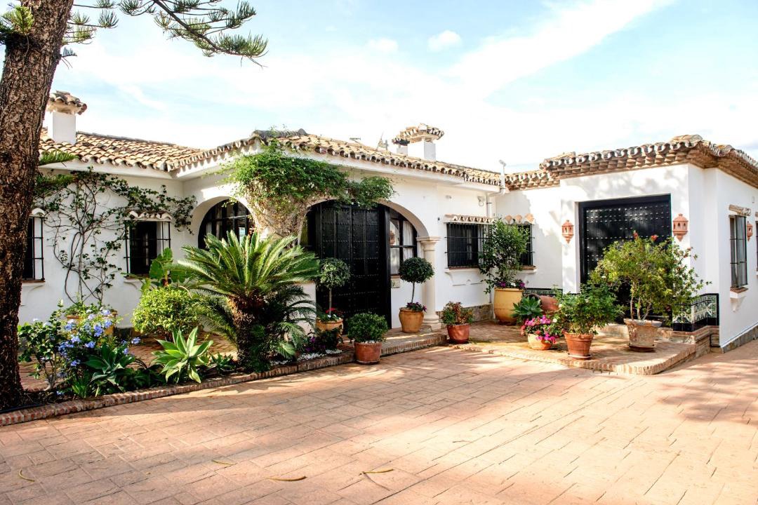 Photo of Others in El Paraiso