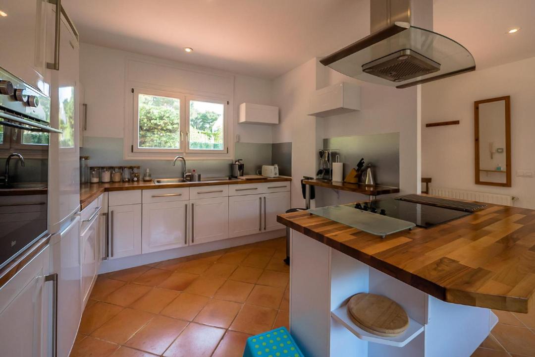 Photo of Kitchen in Tamariu