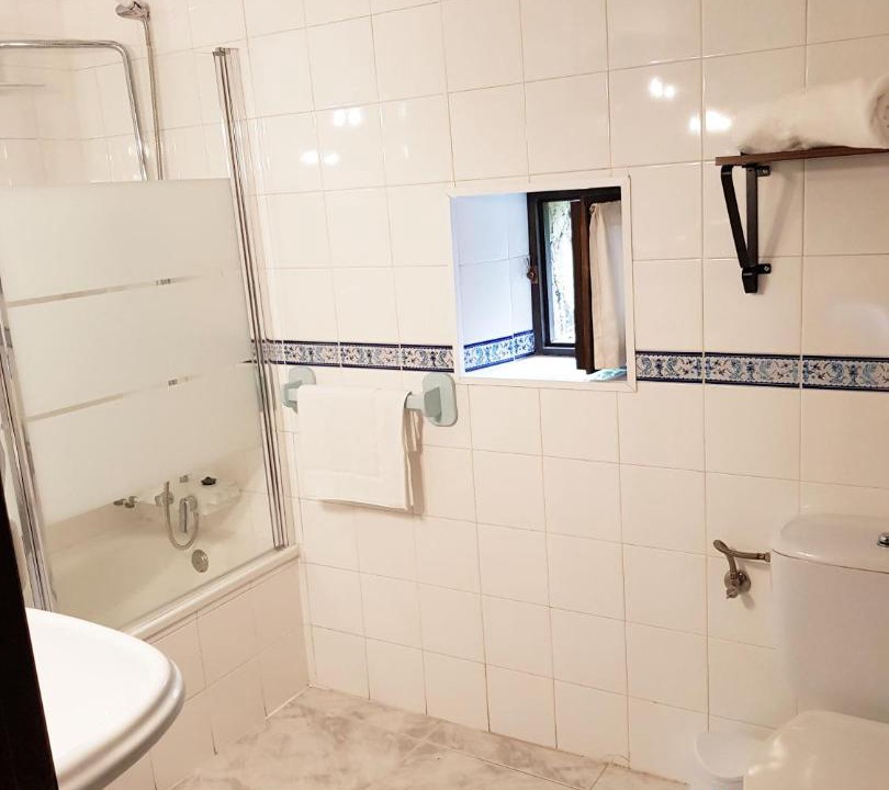 Photo of Bathroom in Camango