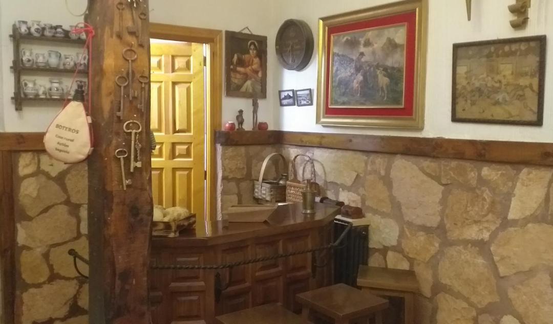 Photo of Livingroom in Ayllon