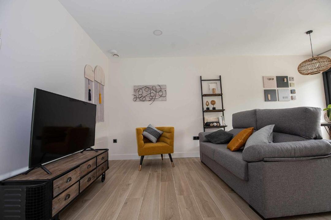 Photo of Livingroom in Poo