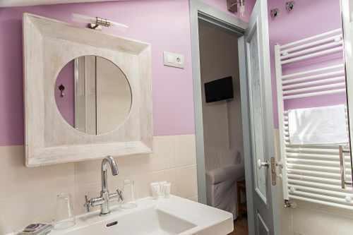 Photo of Bathroom in Hiendelaencina