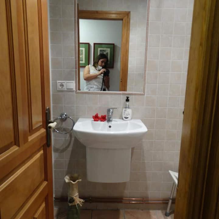 Photo of Bathroom in Najera