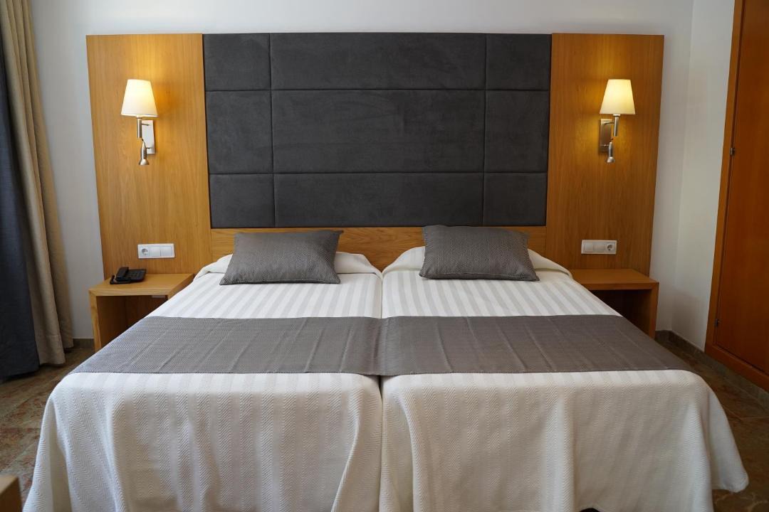 Photo of Bedroom in Son Armadams