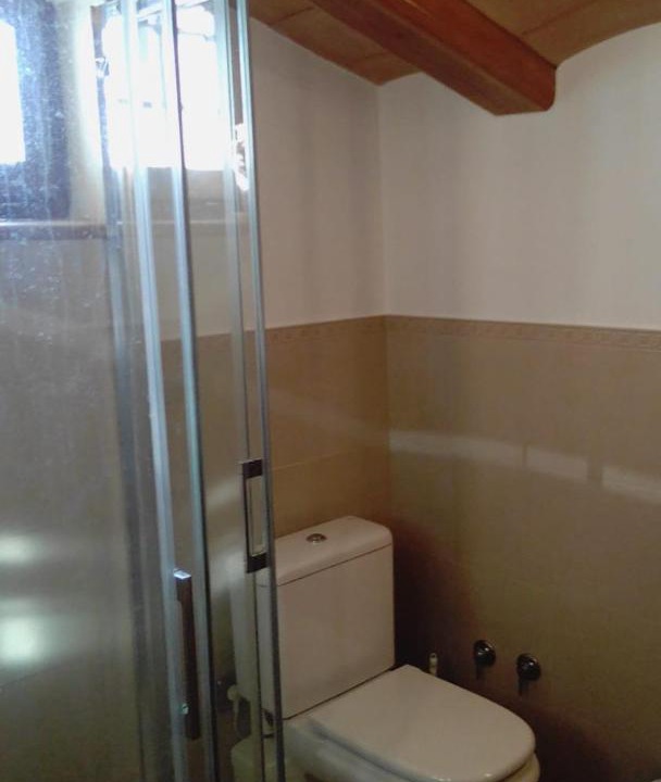 Photo of Bathroom in Pals