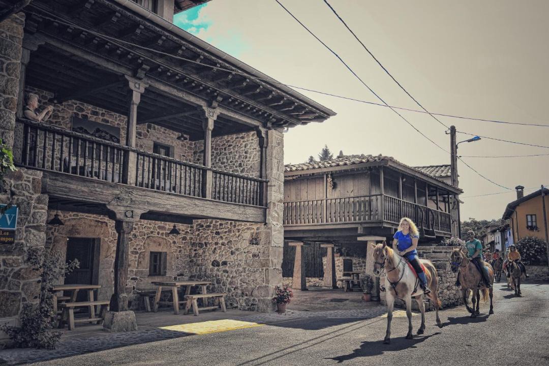 Photo of Buildings in Corao