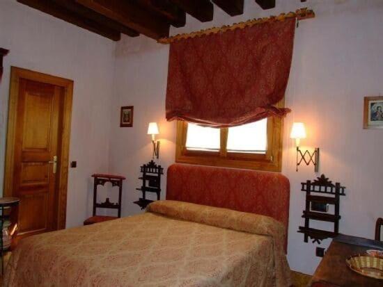 Photo of Bedroom in Otero de Herreros