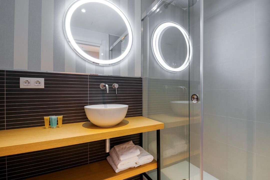 Photo of Bathroom in San Cibrao Das Vinas