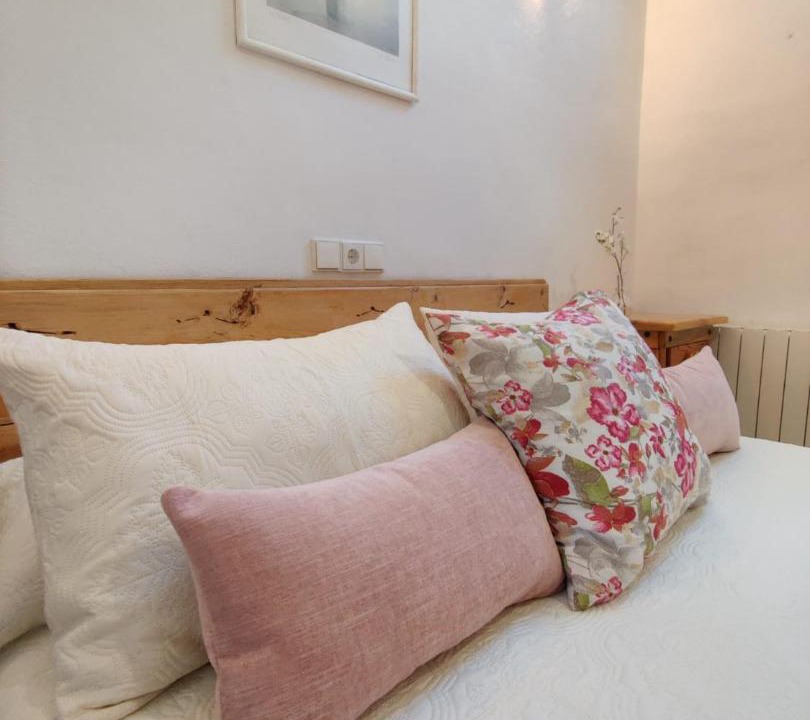 Photo of Bedroom in Siles