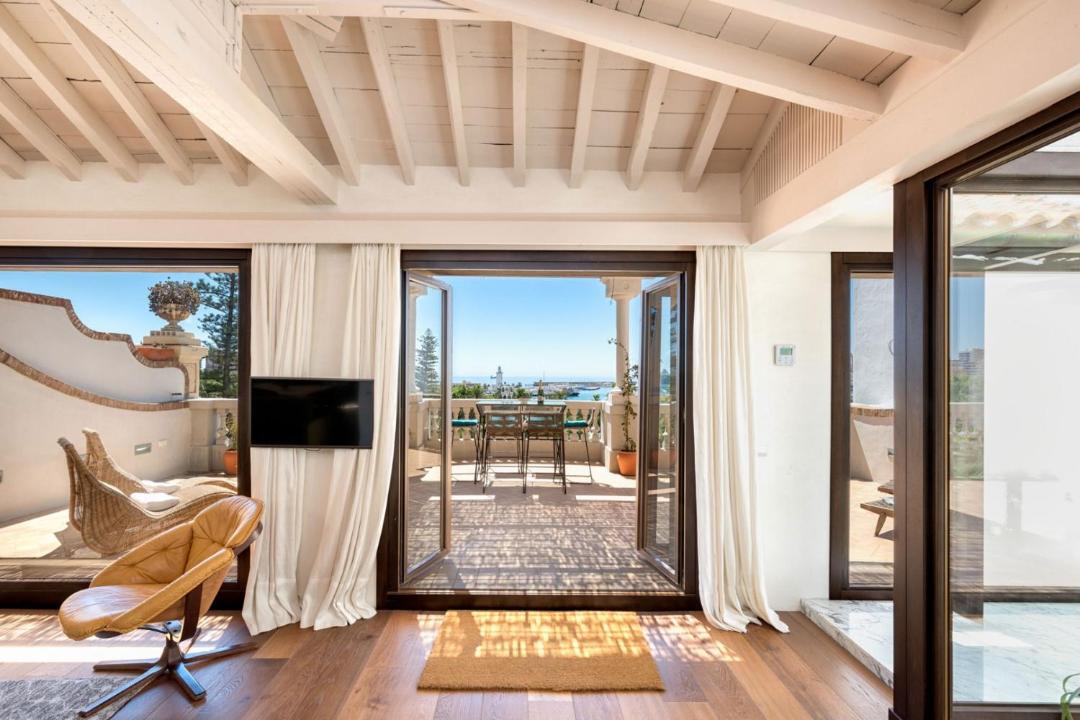 Photo of Livingroom in Centro