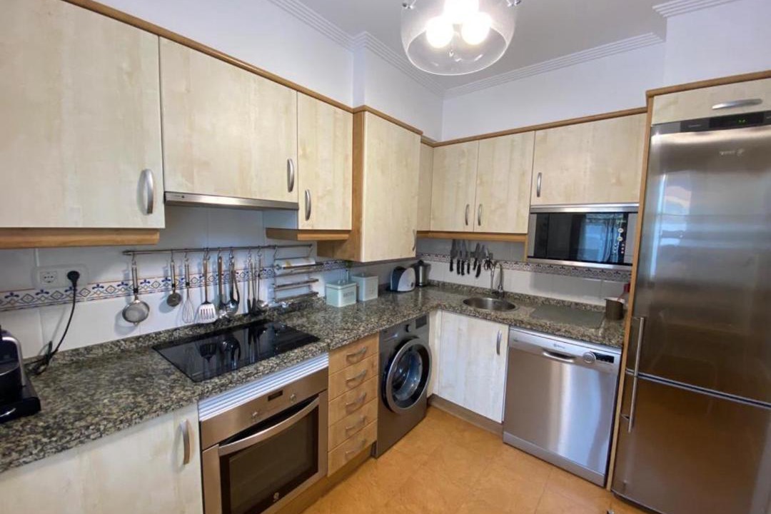 Photo of Kitchen in Poo