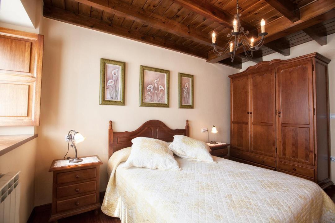 Photo of Bedroom in Santianes de Ola