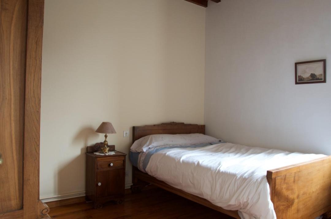 Photo of Bedroom in Loiba