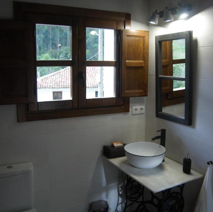 Photo of Bathroom in Pando