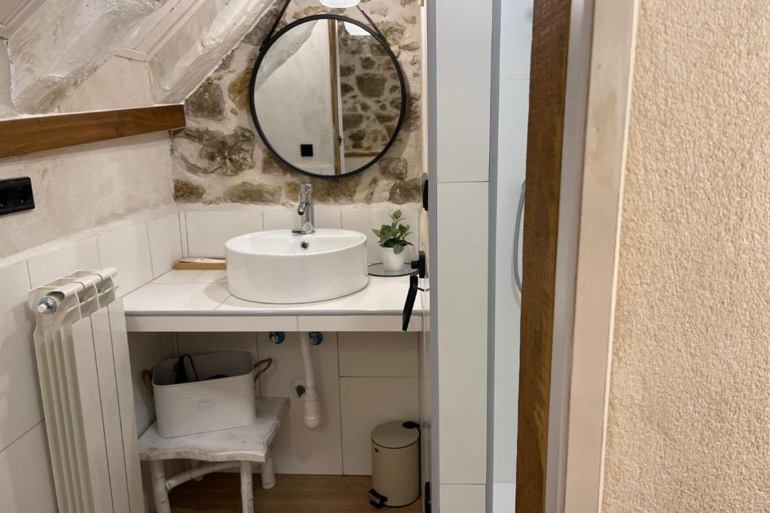 Photo of Bathroom in Candelario