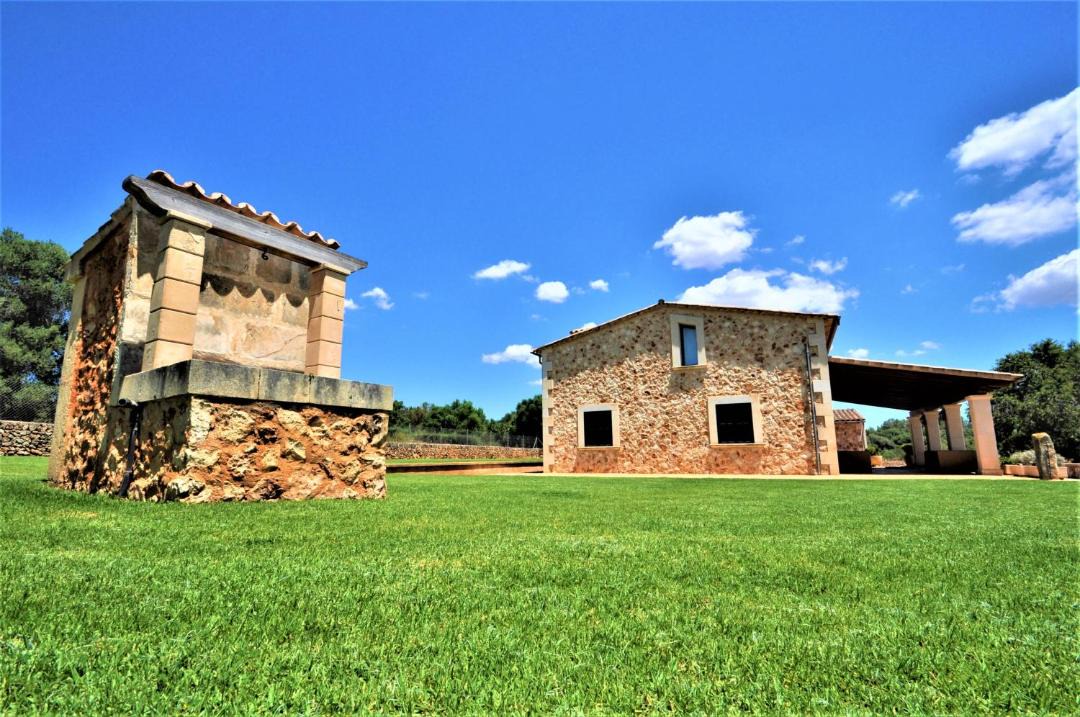 Photo of Buildings in Son Gual