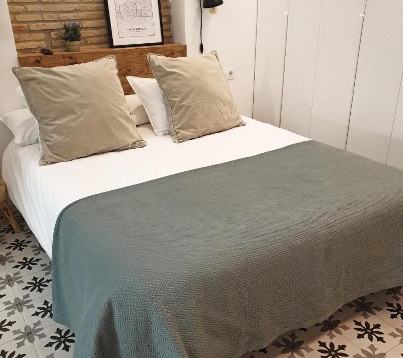 Photo of Bedroom in Logrono Historic Centre