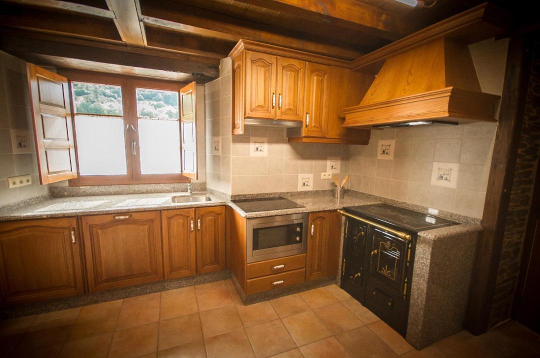 Photo of Kitchen in Sualleiro