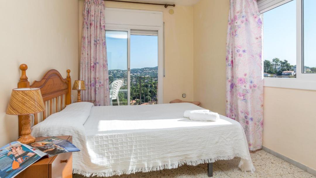 Photo of Bedroom in Lloret Blau