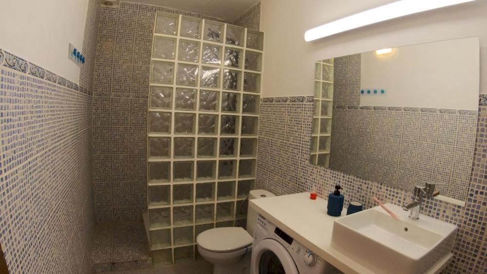 Photo of Bathroom in Calafat