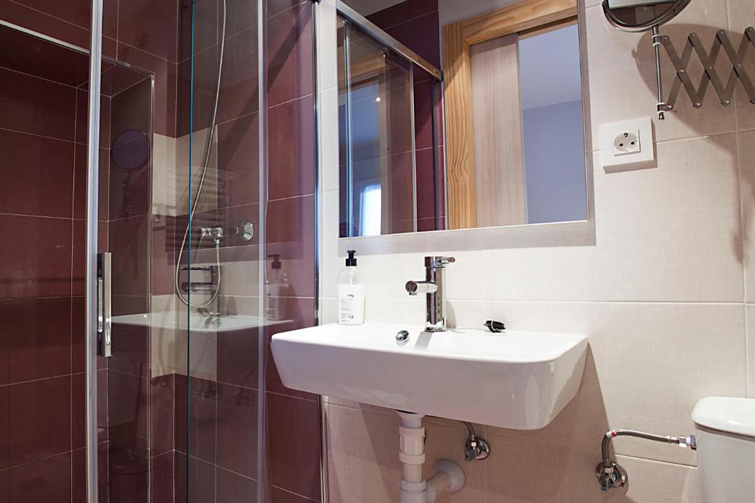 Photo of Bathroom in Soria