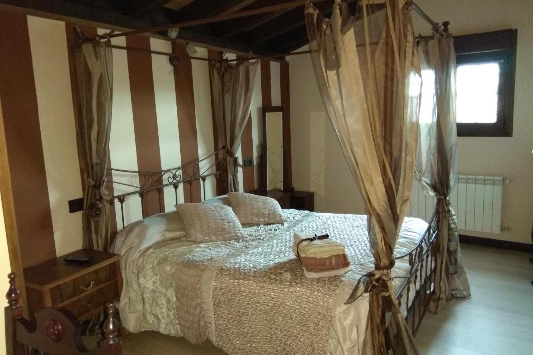 Photo of Bedroom in Modubar de San Cibrian