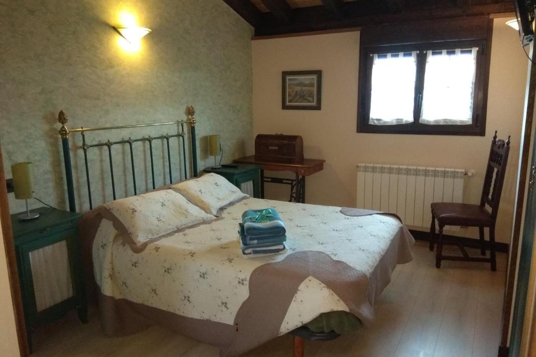 Photo of Bedroom in Modubar de San Cibrian