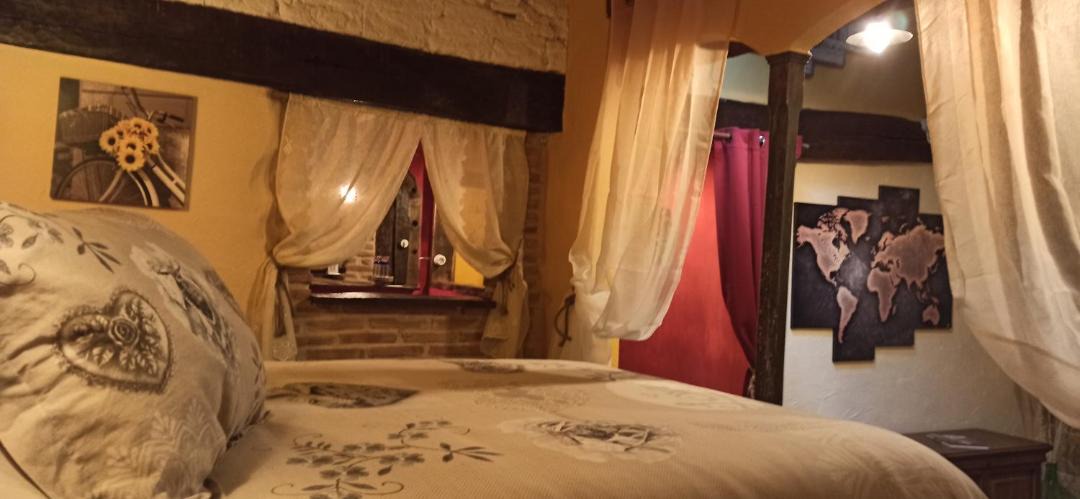 Photo of Bedroom in Abalos