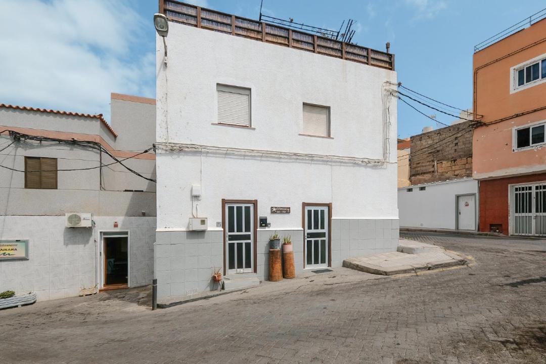 Photo of Buildings in Los Abrigos
