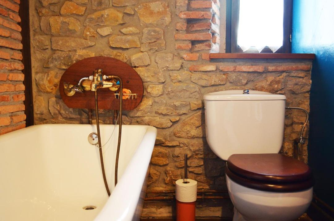 Photo of Bathroom in Helgueras
