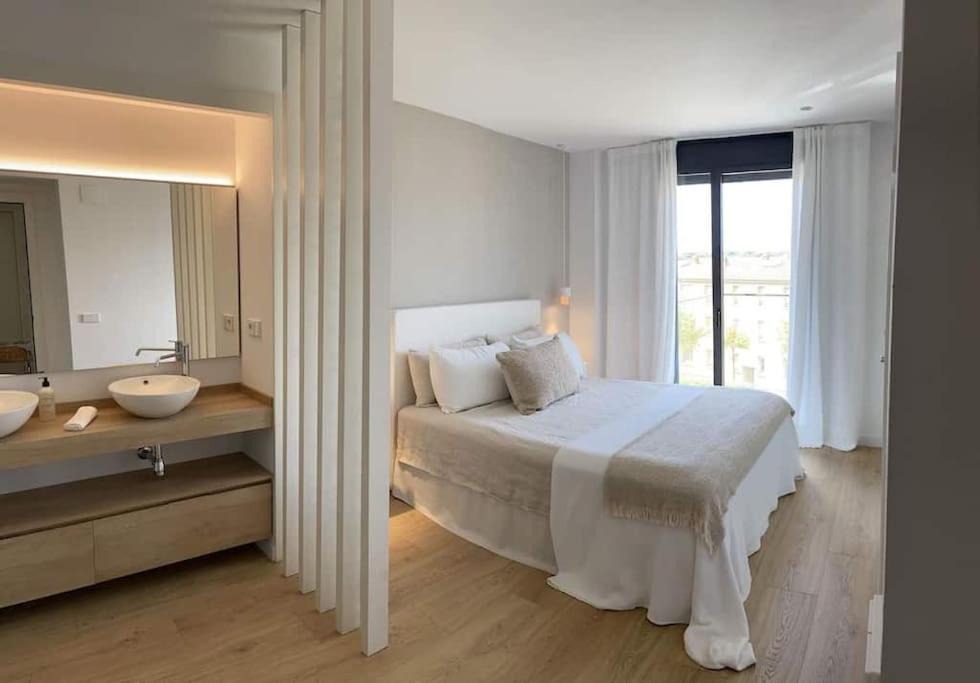 Photo of Bedroom in Palamos