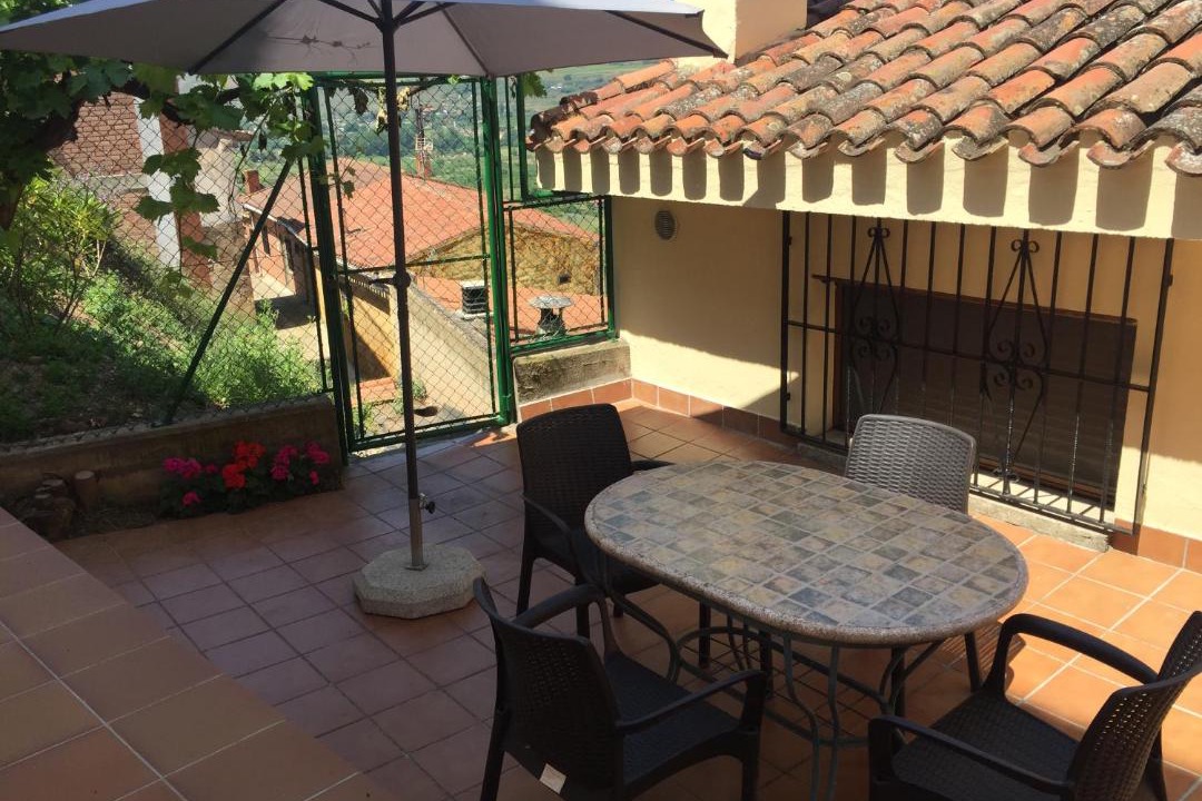 Photo of Patio Balcony in Nalda