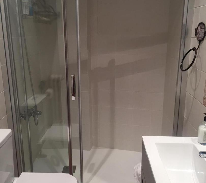Photo of Bathroom in Nalda