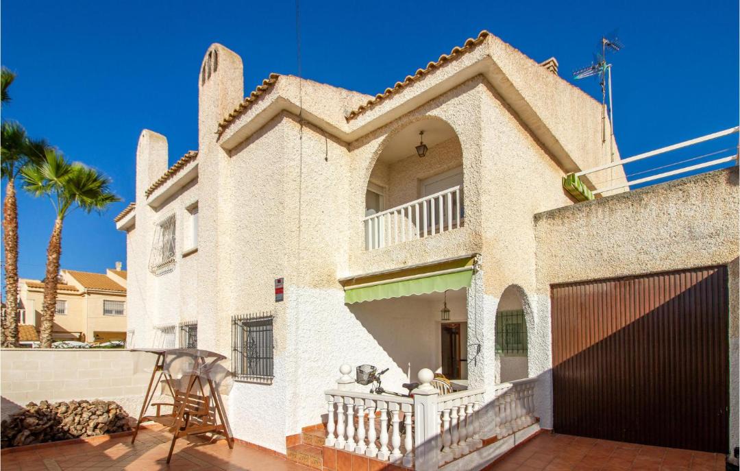 Photo of Buildings in Santiago de la Ribera