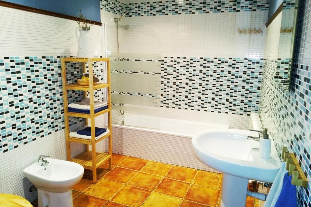 Photo of Bathroom in Astudillo