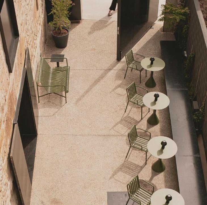 Photo of Patio Balcony in Granon