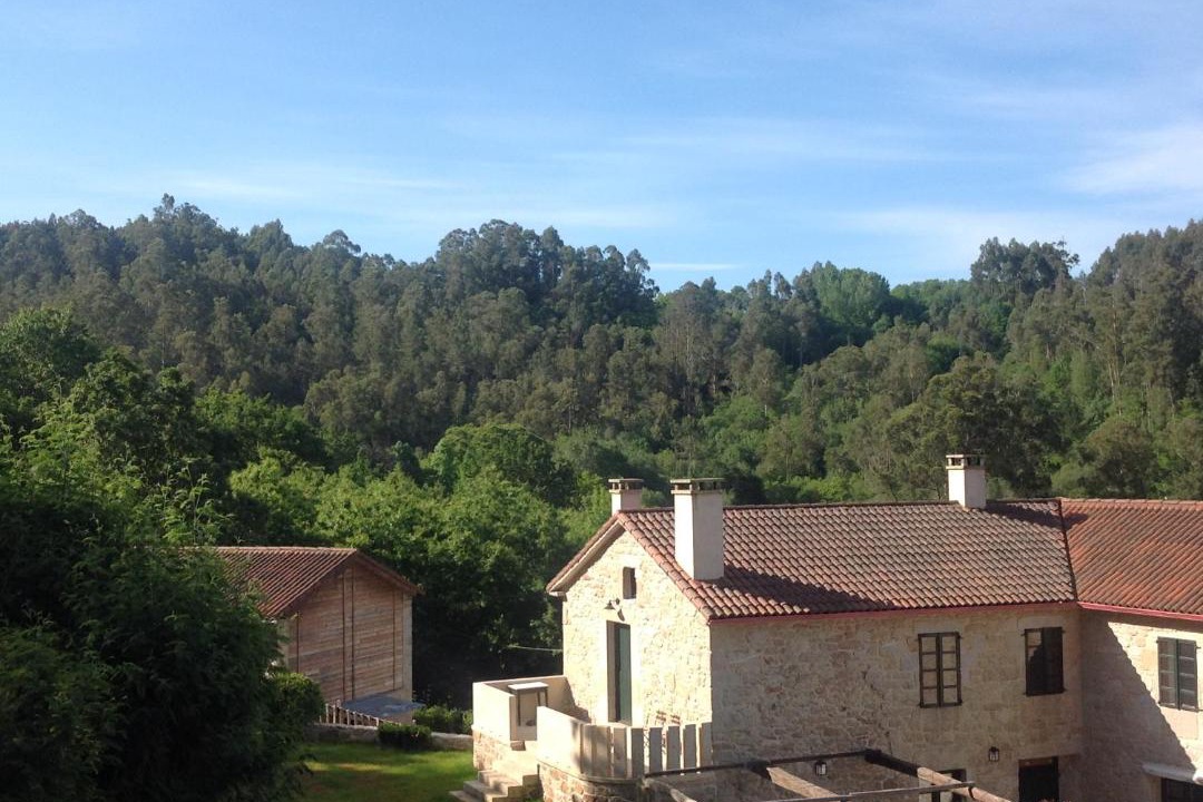 Photo of Buildings in Callobre