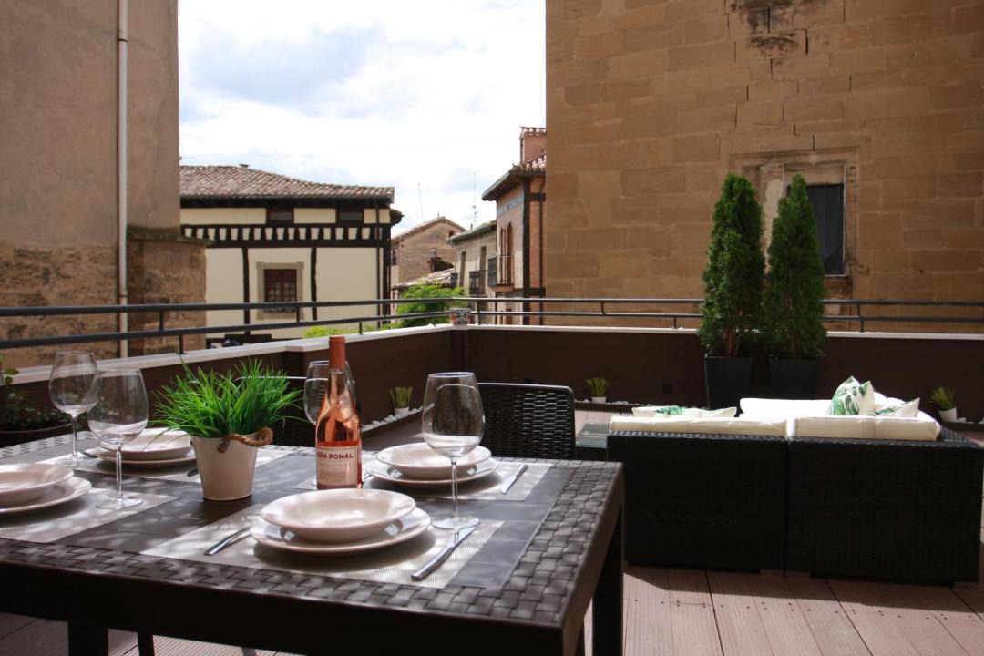 Photo of Patio Balcony in Haro